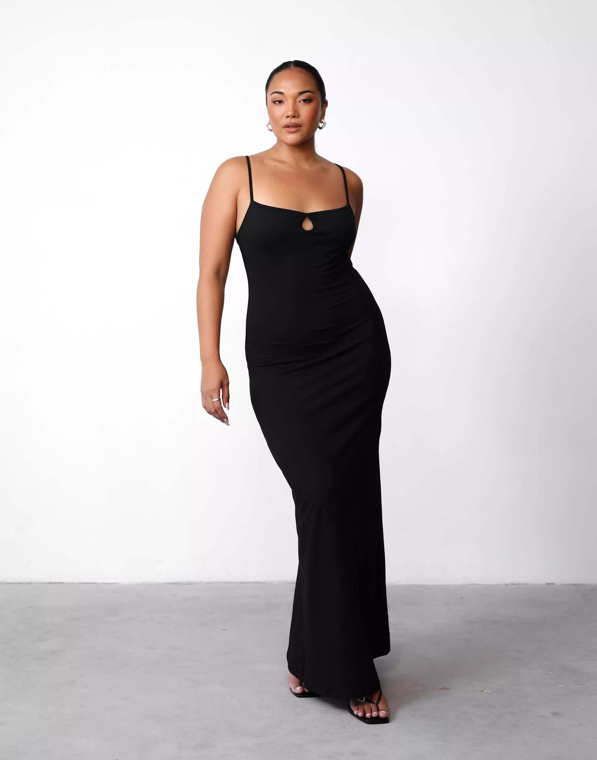 Alexina Maxi Dress (Black)