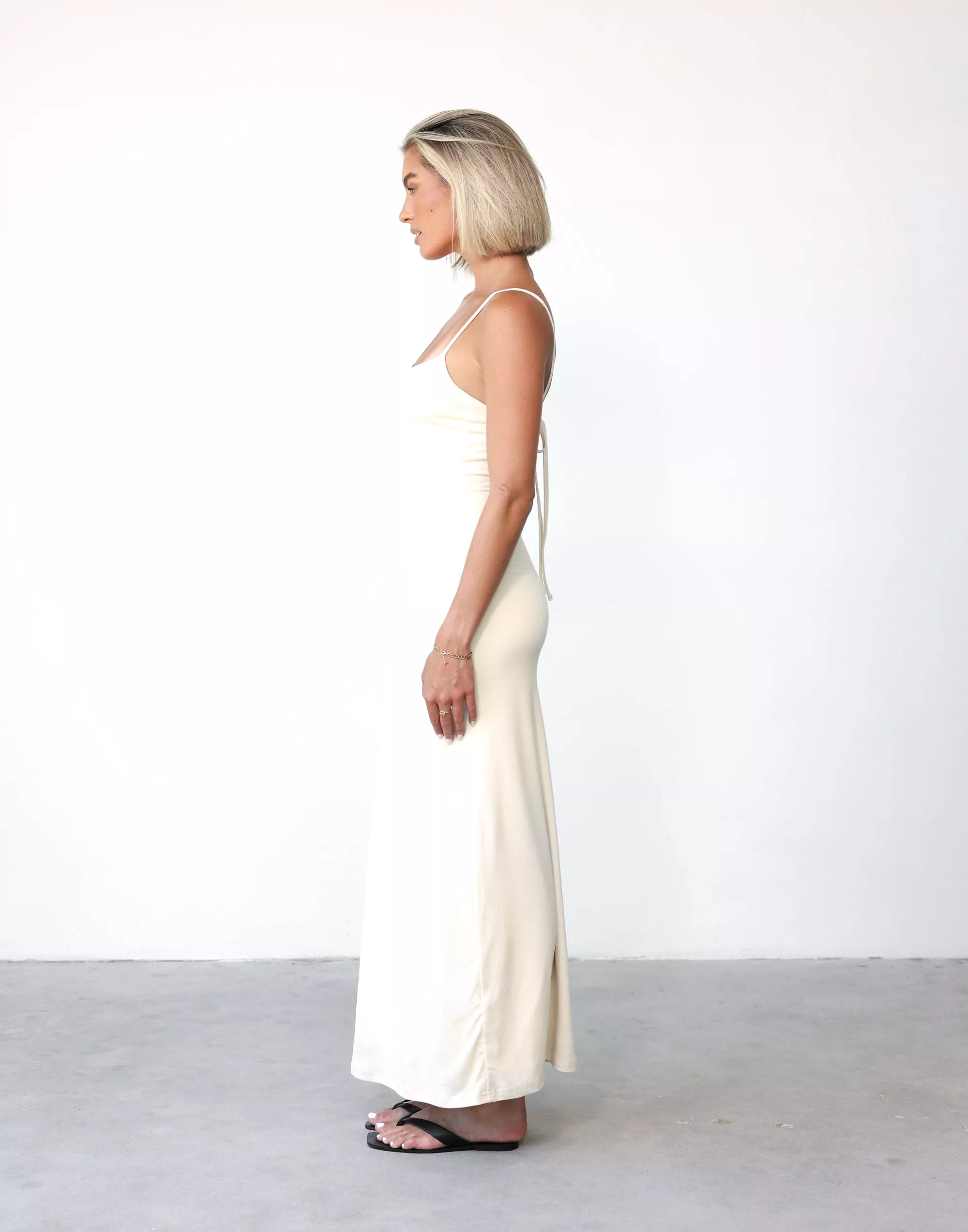 Alexina Maxi Dress (Oat)