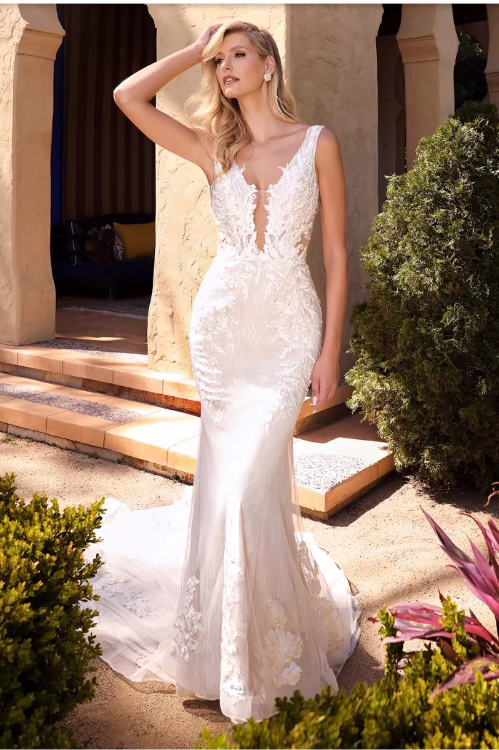 AVERY LACE WEDDING GOWN