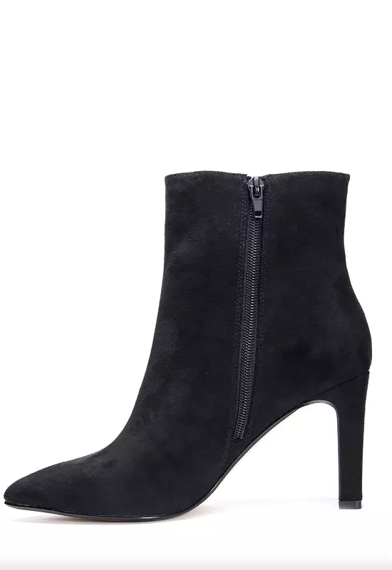 Chinese Laundry - Erin Fine Suede Black