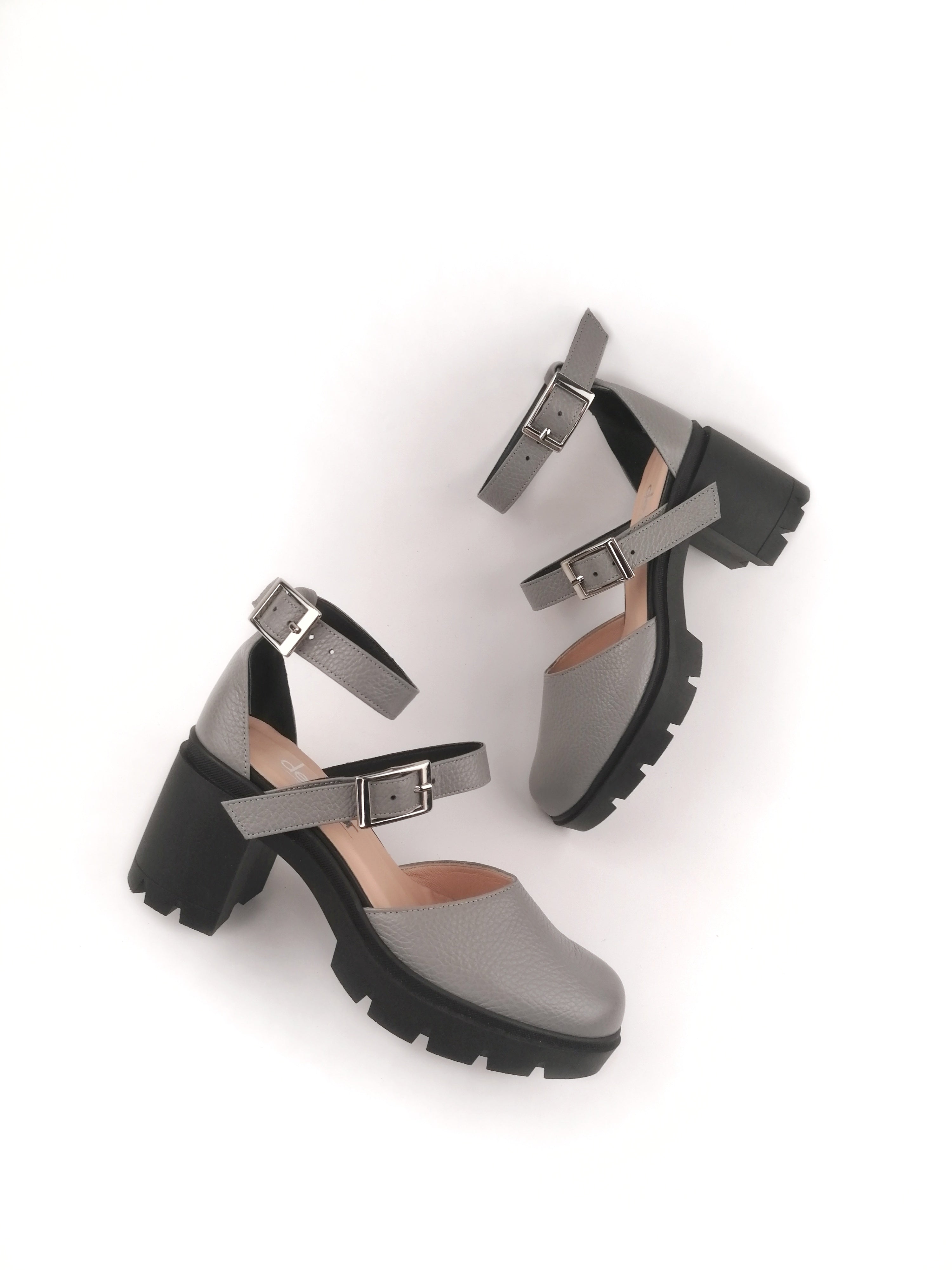 CLEMENCE GREY RUBBER HEELS (7,5C