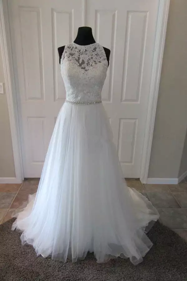 Elegant Sleeveless Tulle A Line Princess Wedding Dresses