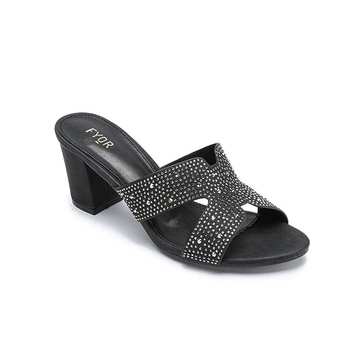 Embellished Round Toe Mule BB 53