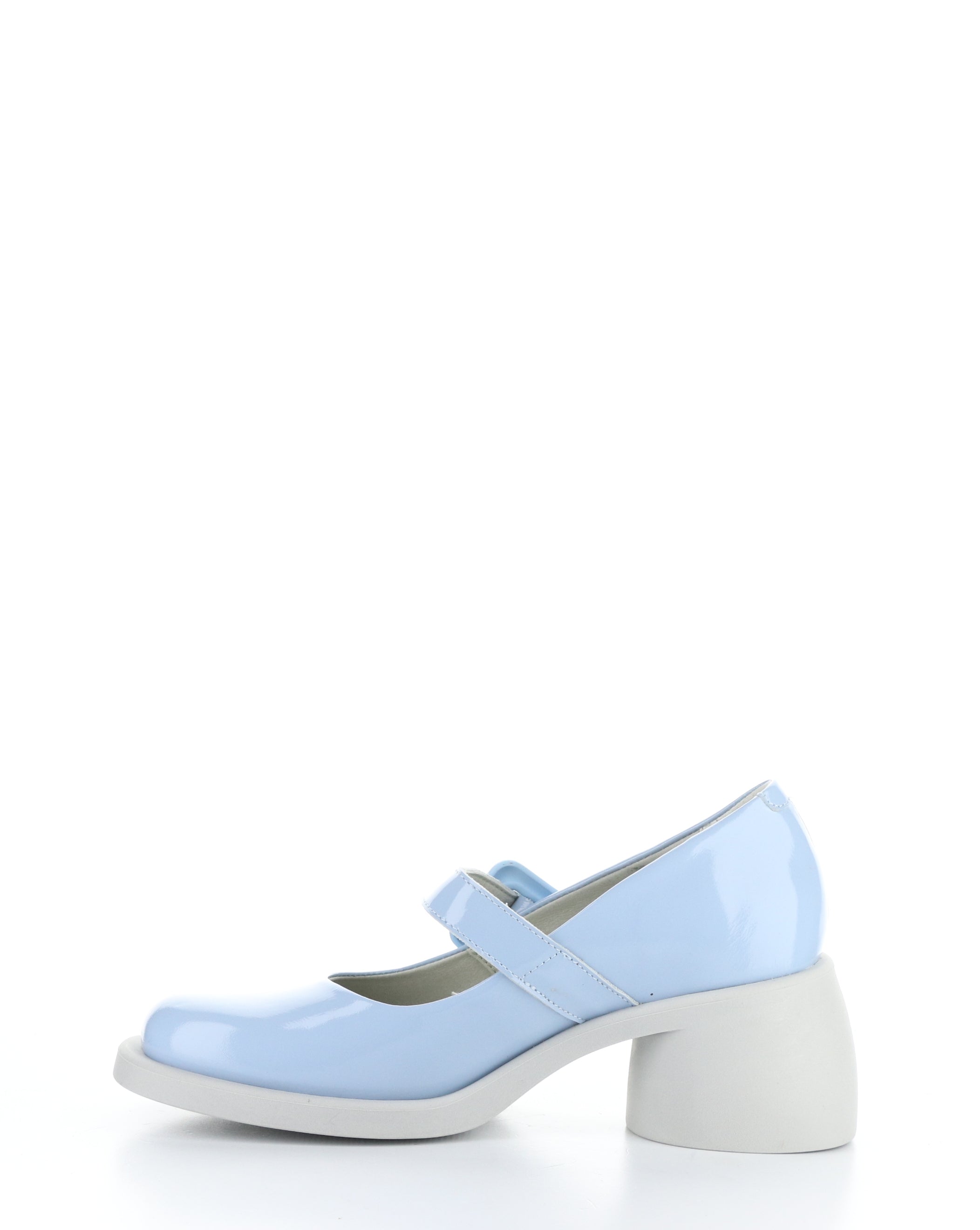 HUVI044FLY 003 SKY BLUE Round Toe Shoes