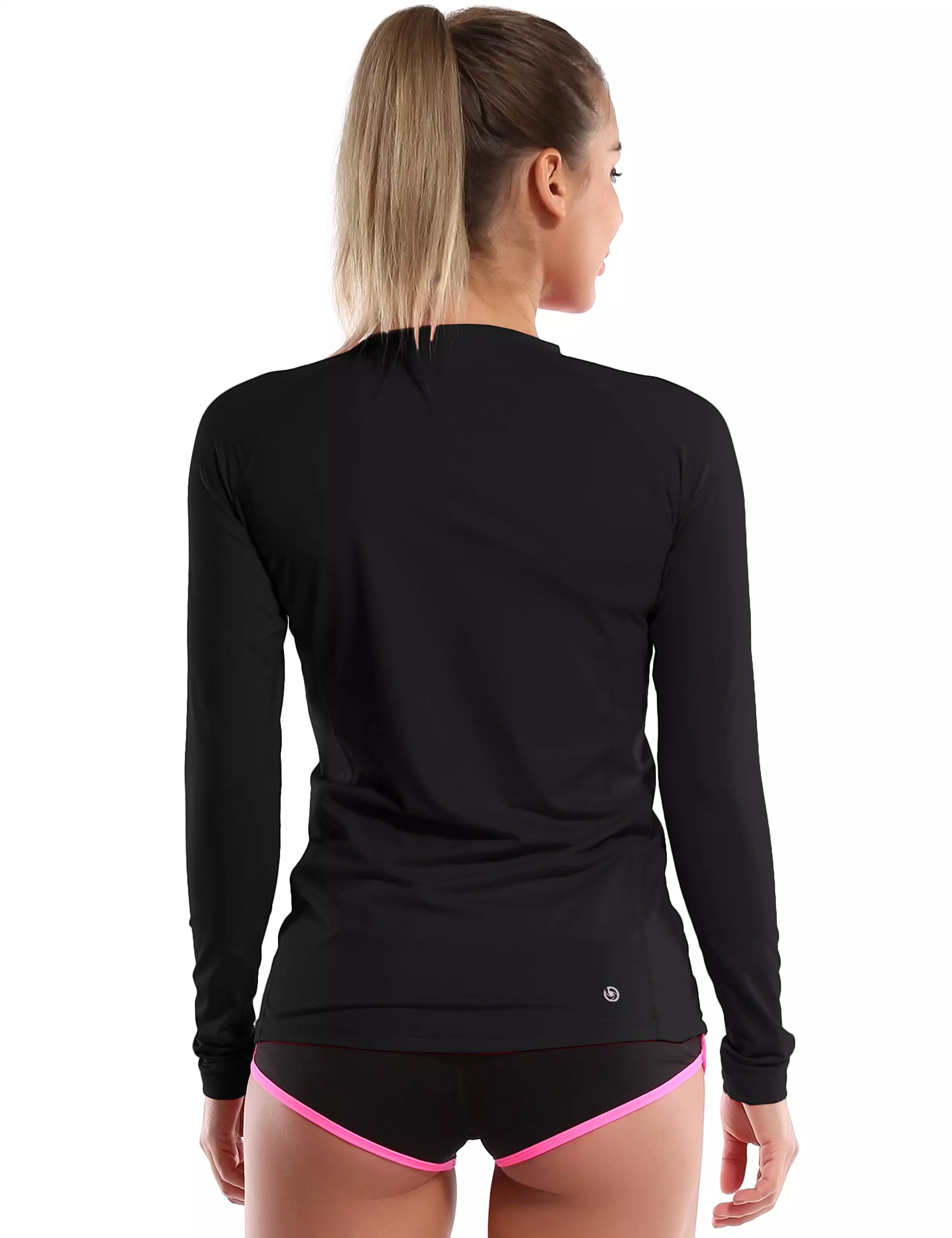 Long Sleeve UPF 50+ Rashguard black_yogastudio