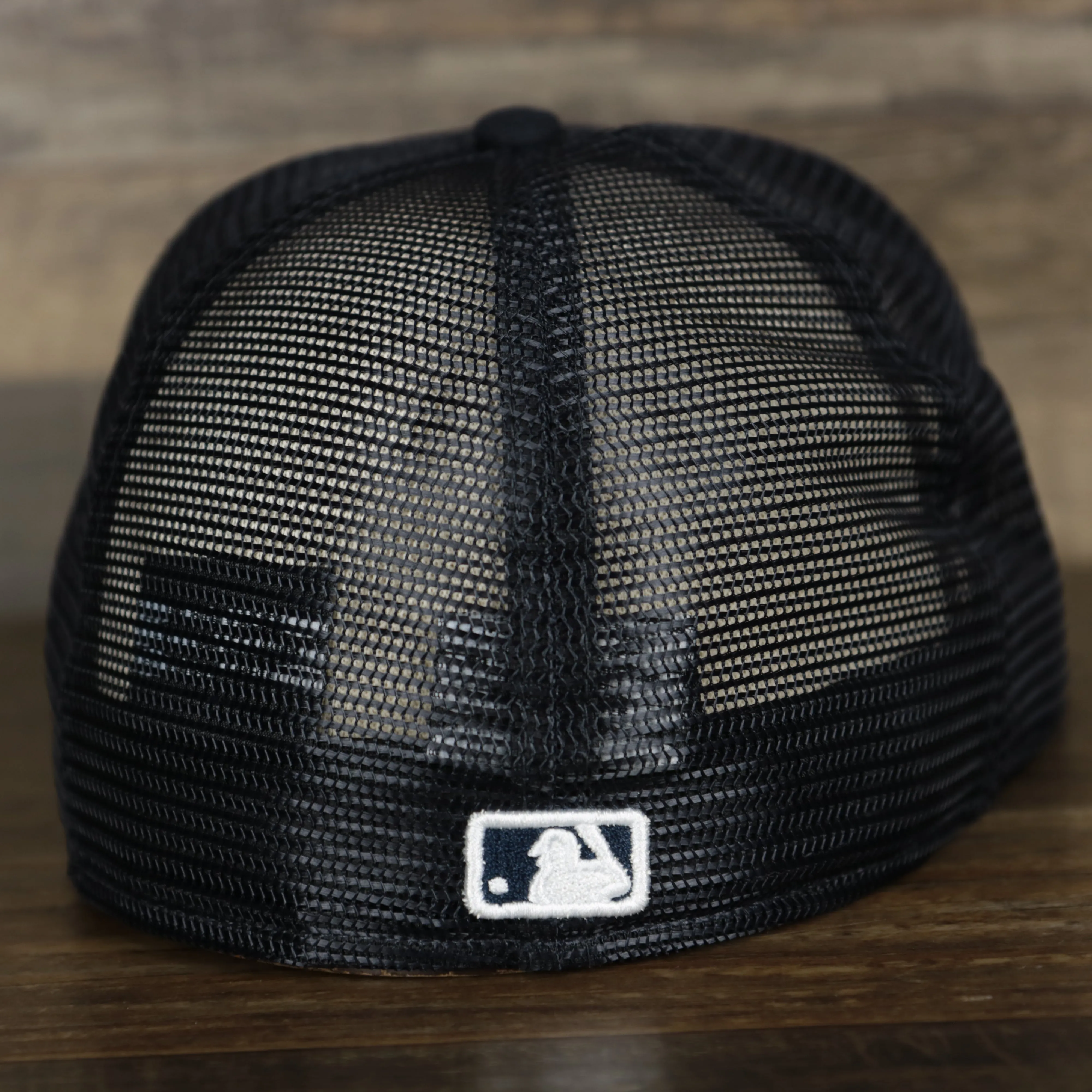 New York Yankees Onfield 2022 Batting Practice 59Fifty Trucker Hat | Navy