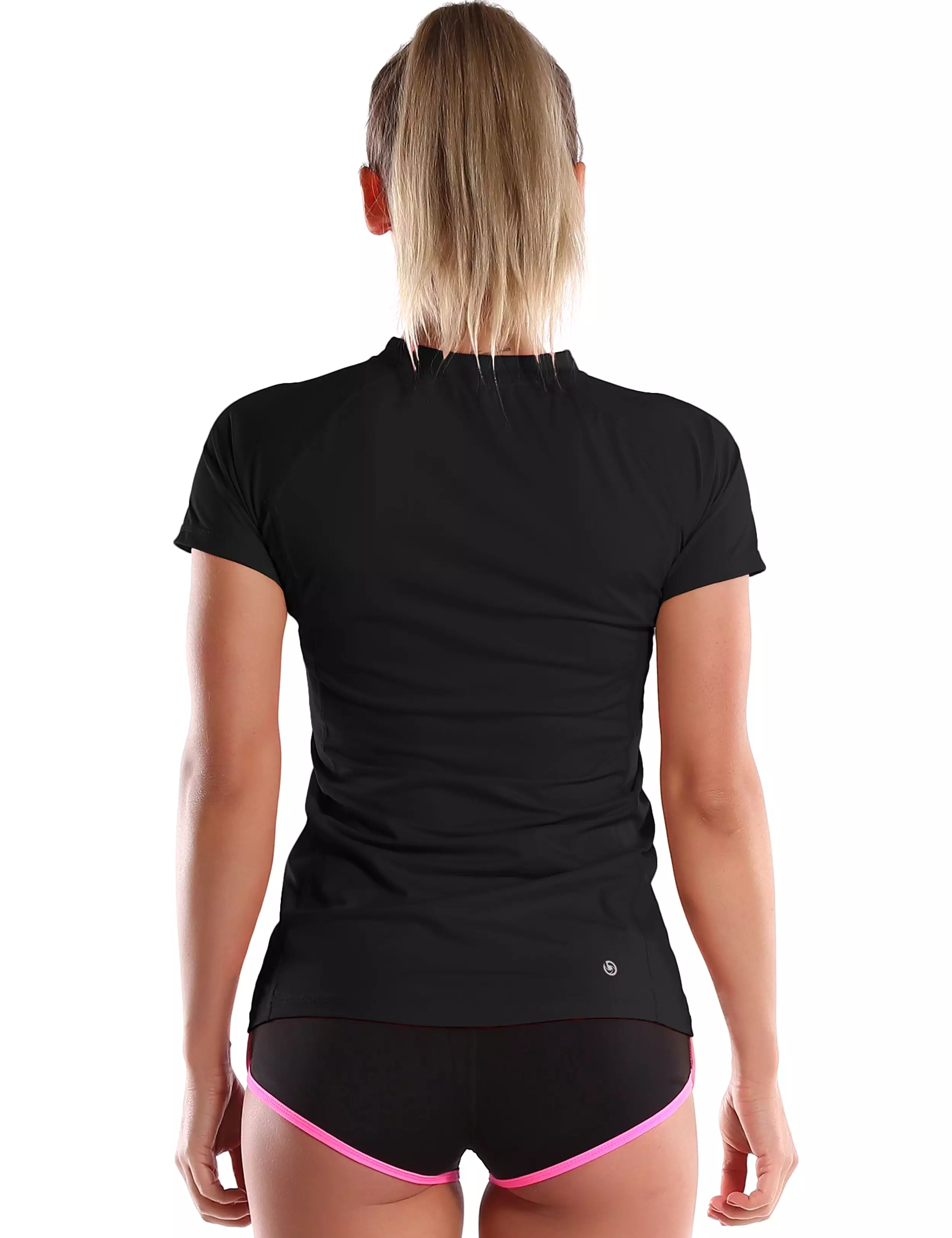 Short Sleeve UPF 50+Rashguard black_yogastudio