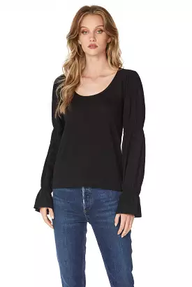 SMOCKED LONG SLEEVE SCOOP TEE