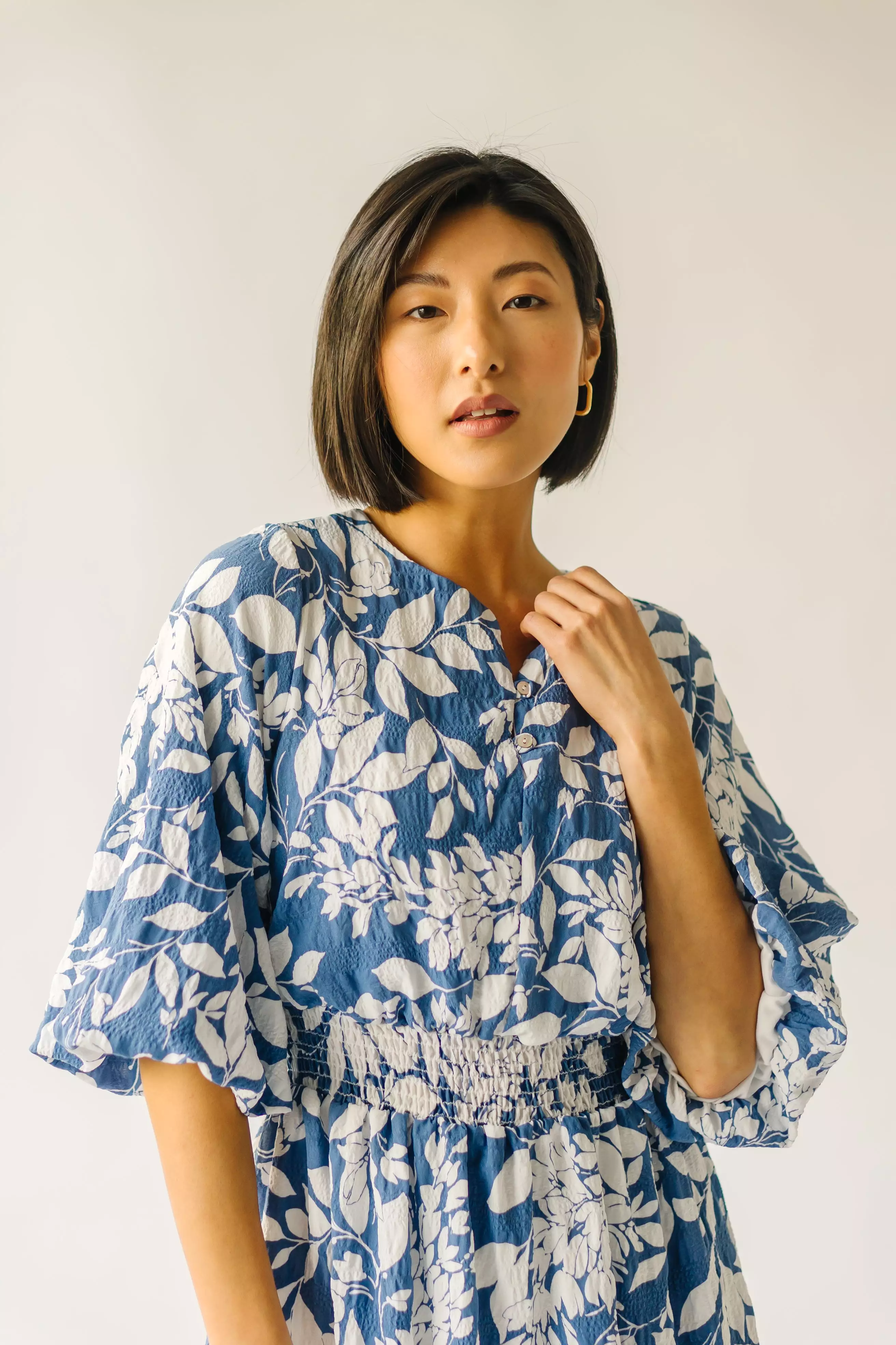 The Guzman Textured Floral Dress in Blue