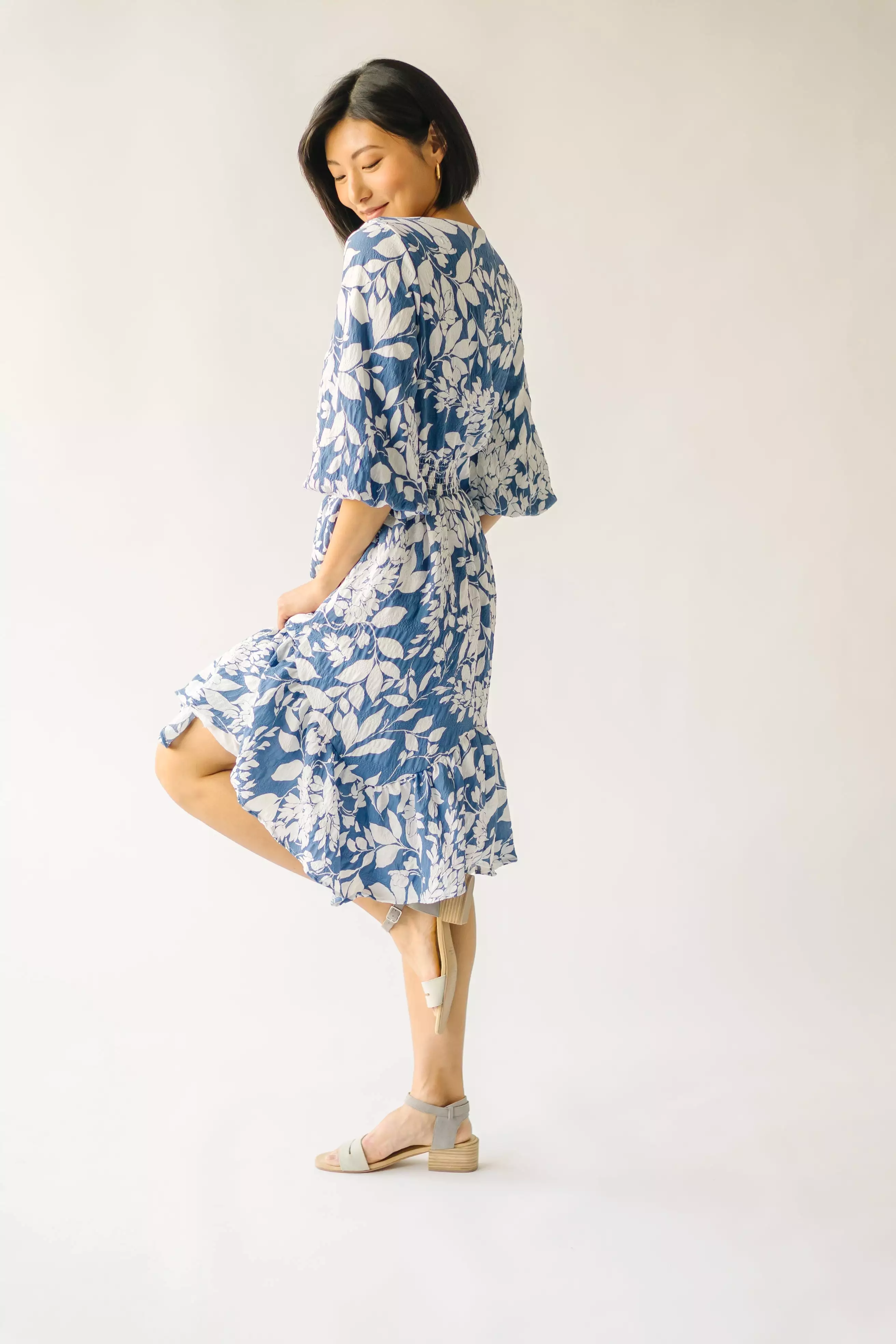 The Guzman Textured Floral Dress in Blue